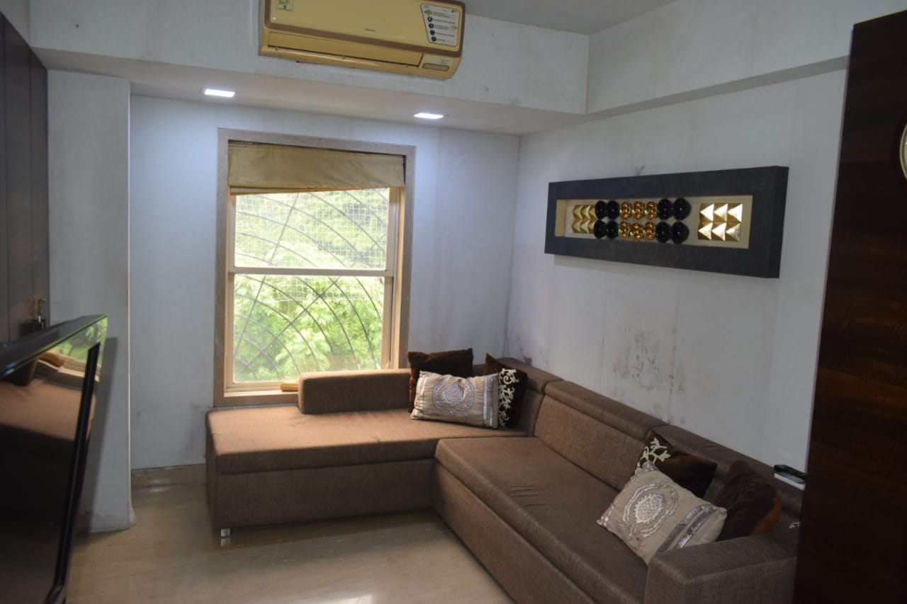 Office for Sale in Vile Parle West Mumbai