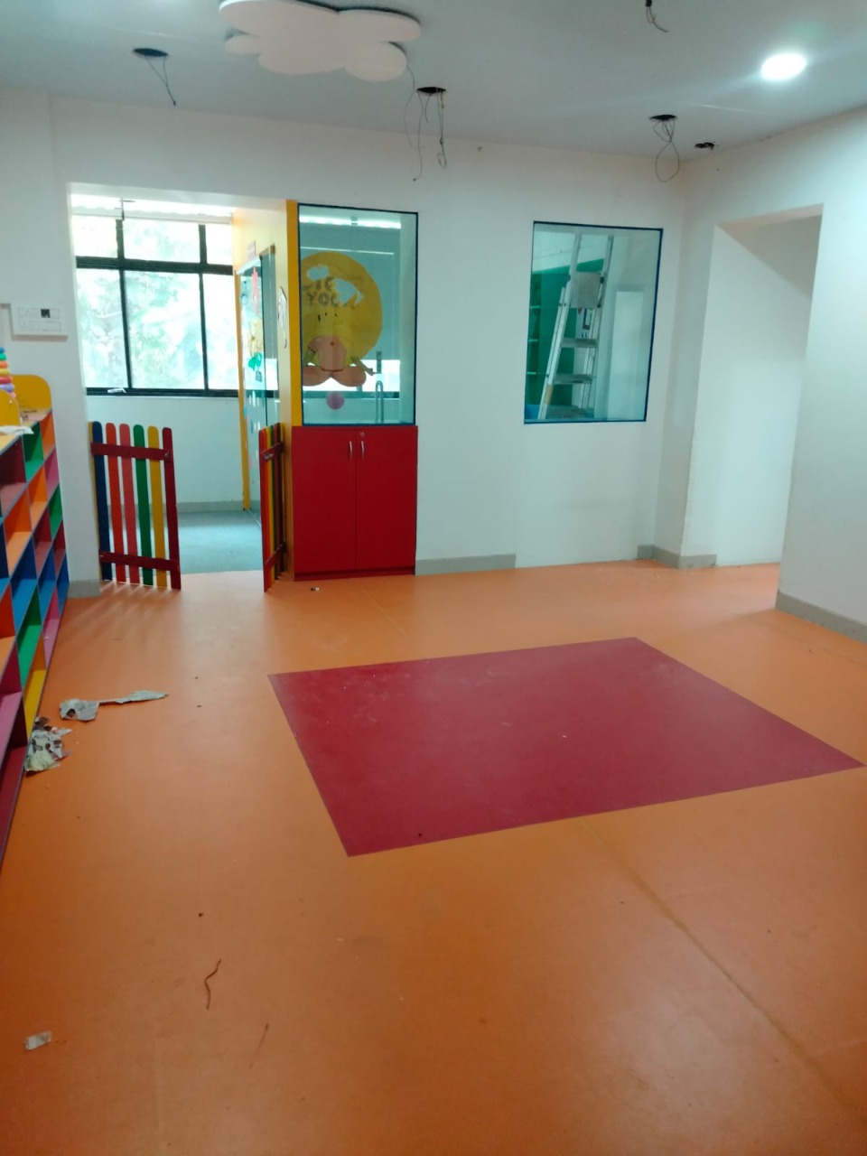 Office for Sale in S V Road Mumbai