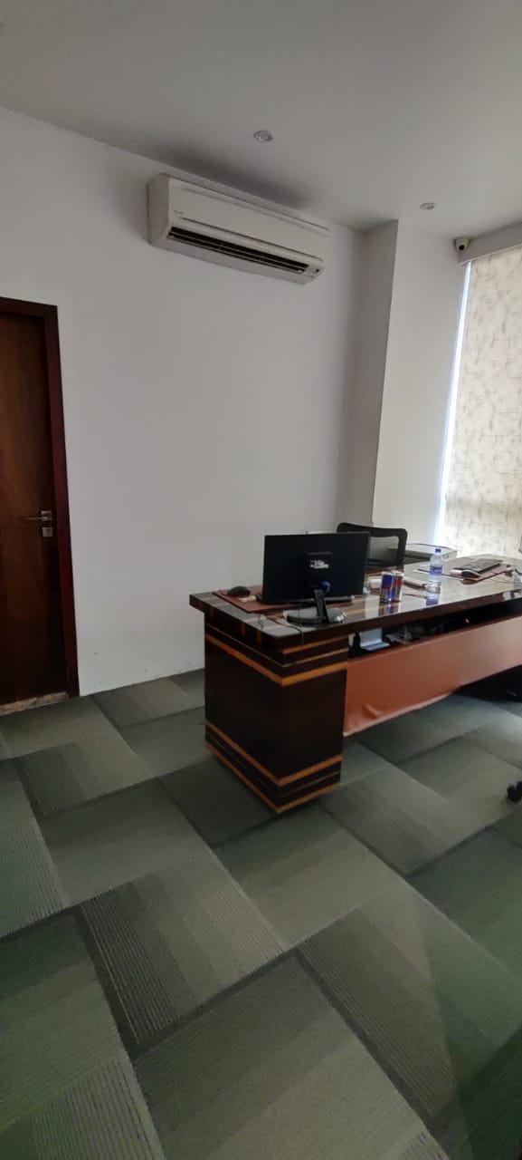 Office for Rent in Off Veera Desai Rd Mumbai
