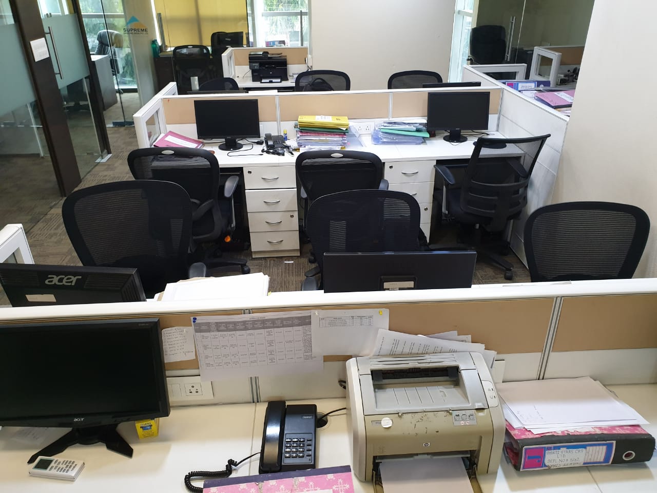 Office for Sale in S V Road Mumbai