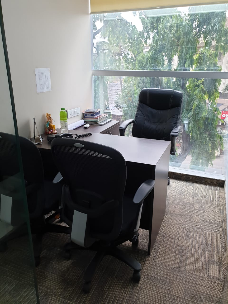 Office for Sale in S V Road Mumbai