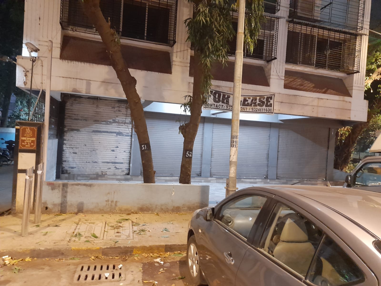 Shop / Showroom for Rent in Vile Parle East Mumbai