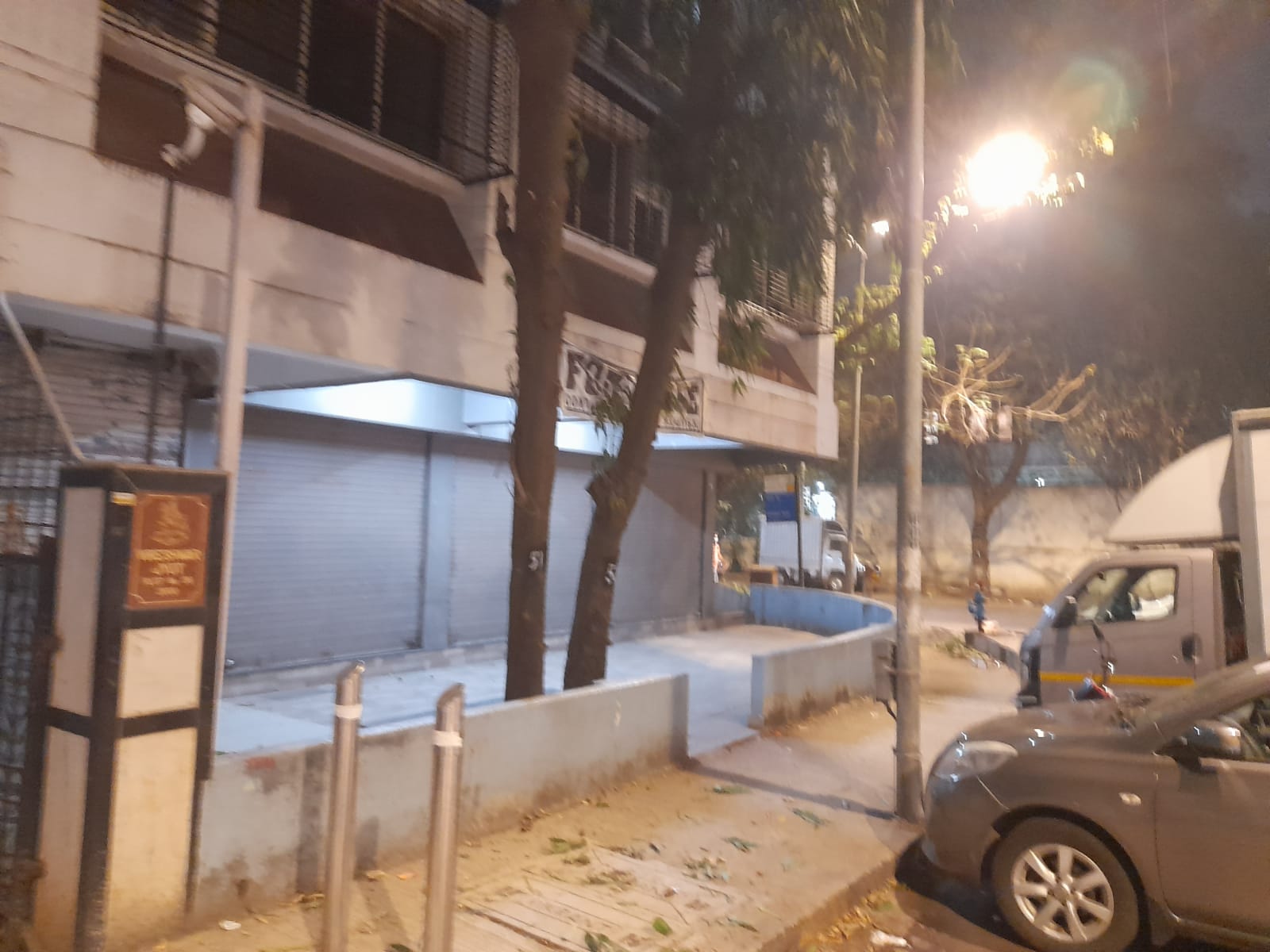 Shop / Showroom for Rent in Vile Parle East Mumbai
