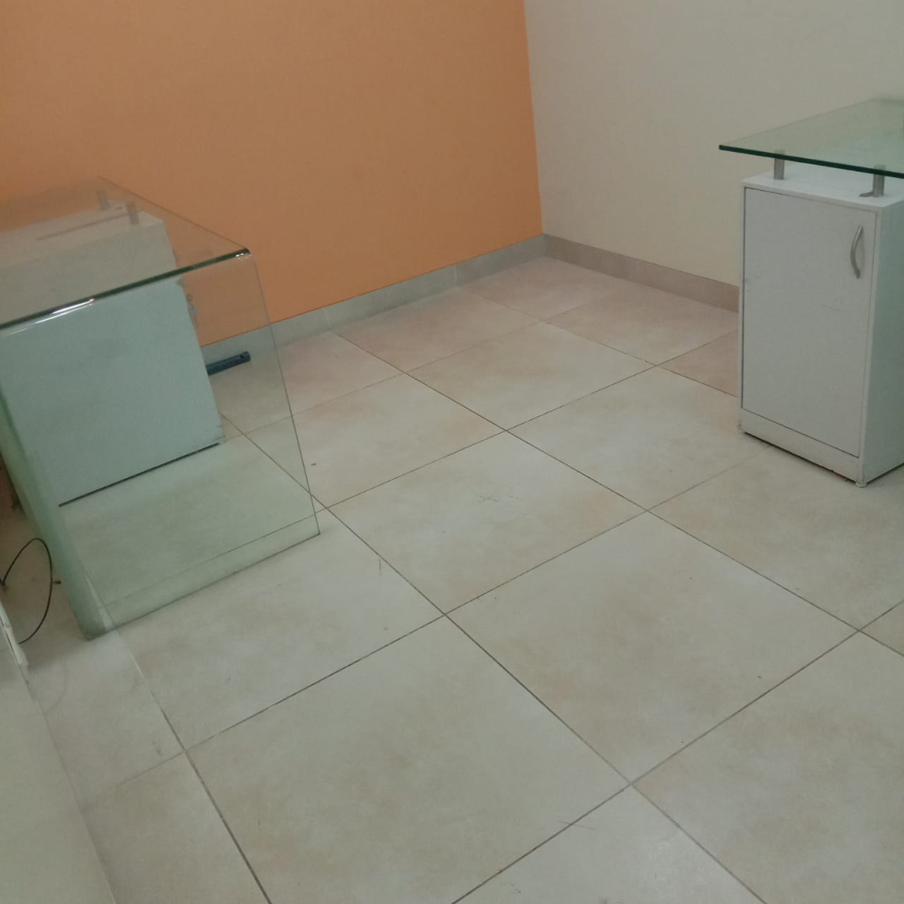 Office for Rent in S V Road Mumbai