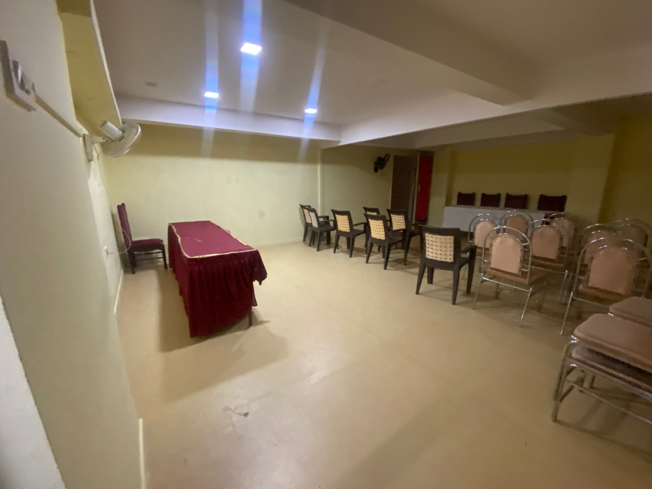 Showroom for Rent in L B S  Marg Mumbai