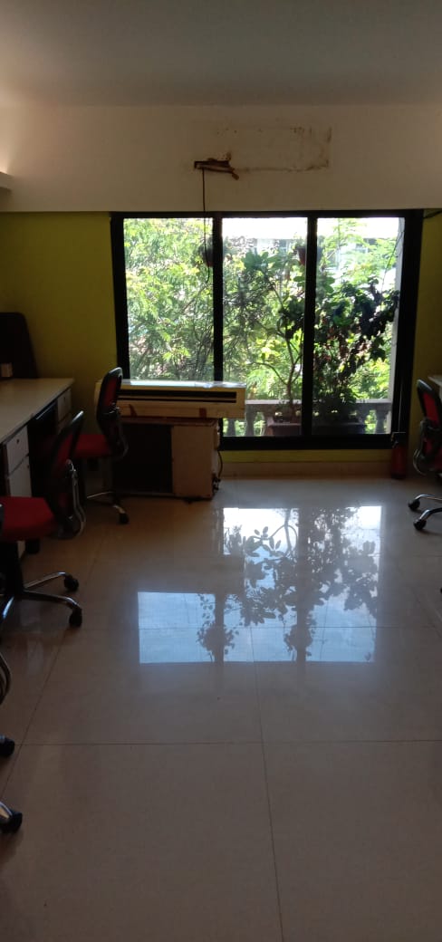 Office for Rent in S V Road Mumbai