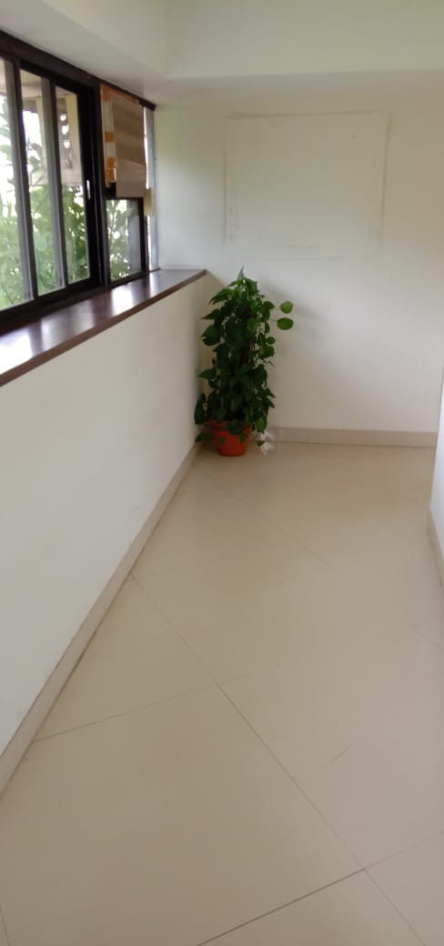Office for Rent in S V Road Mumbai