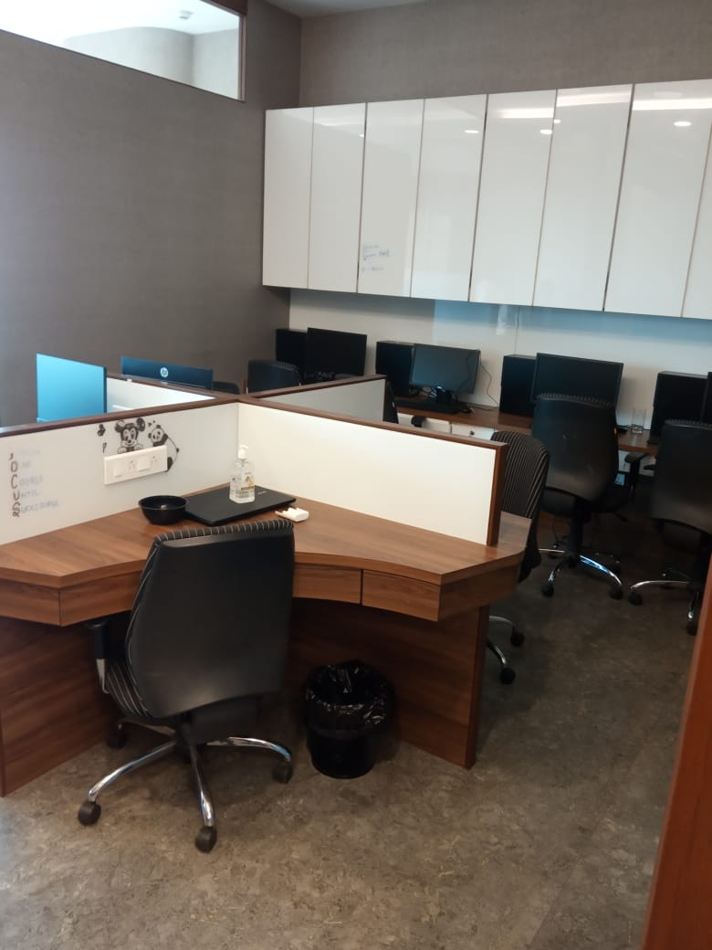 Office for Rent in Senapati Bapat Marg Mumbai