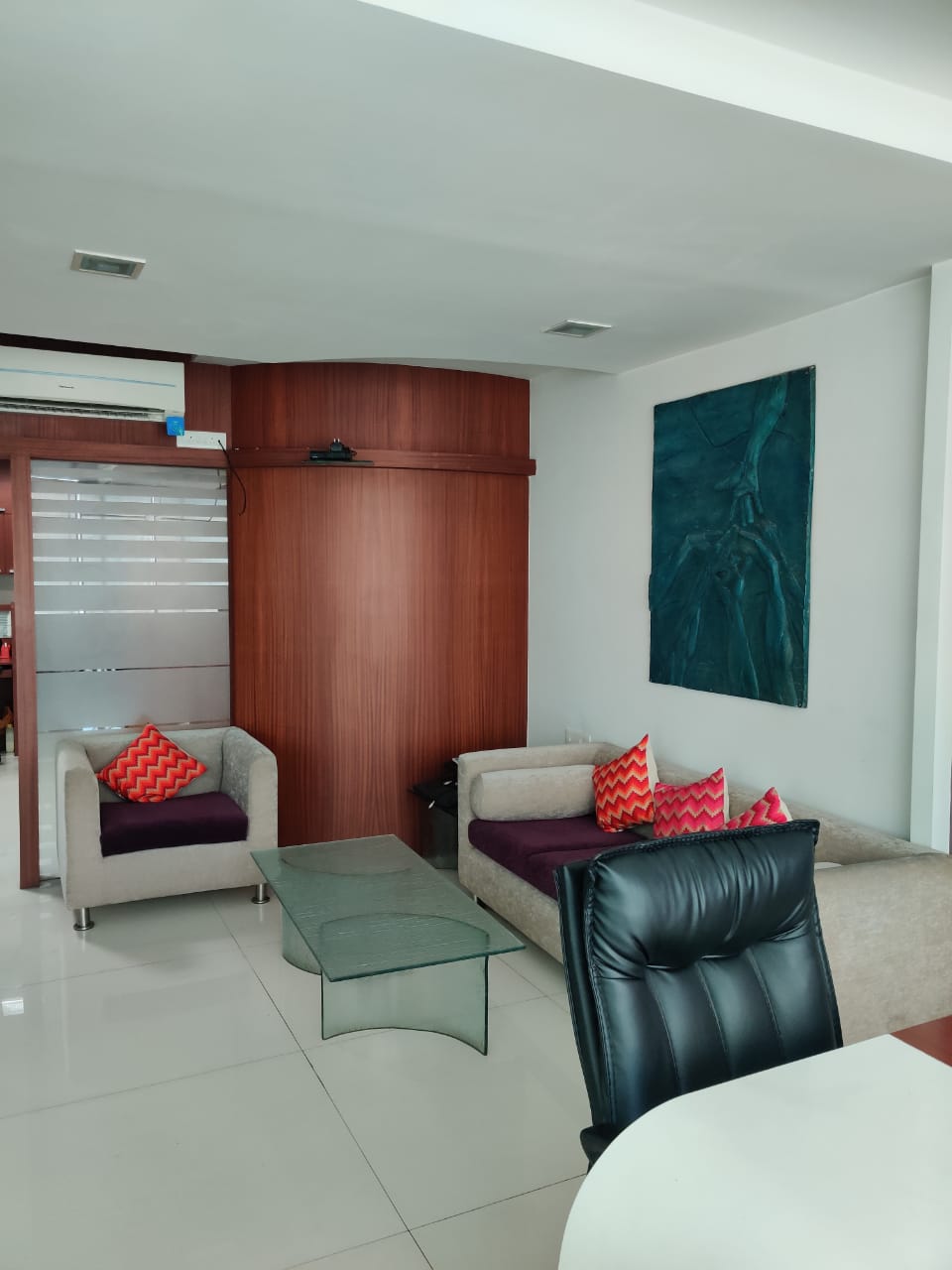 Office for Rent in S V Road Mumbai