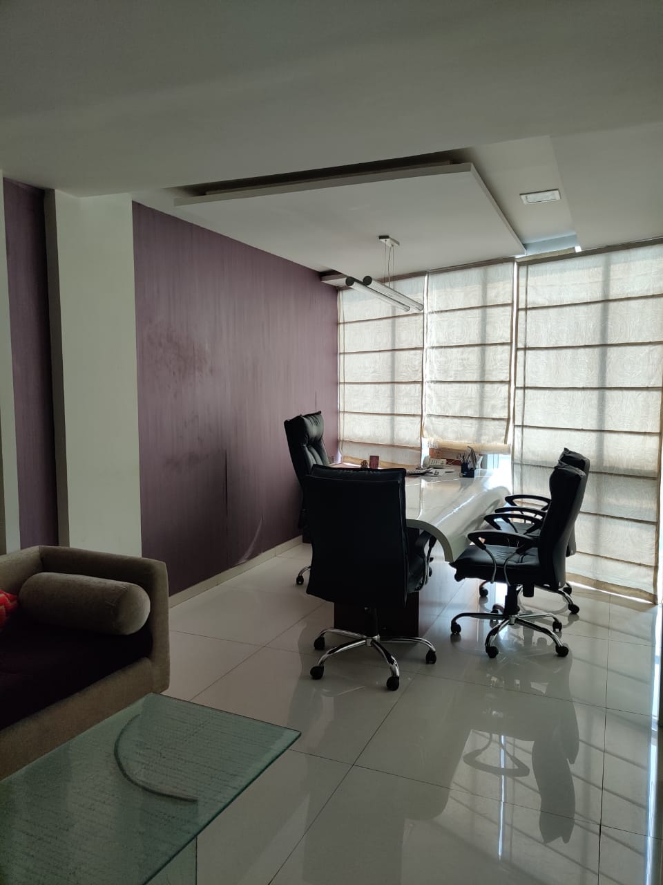 Office for Rent in S V Road Mumbai