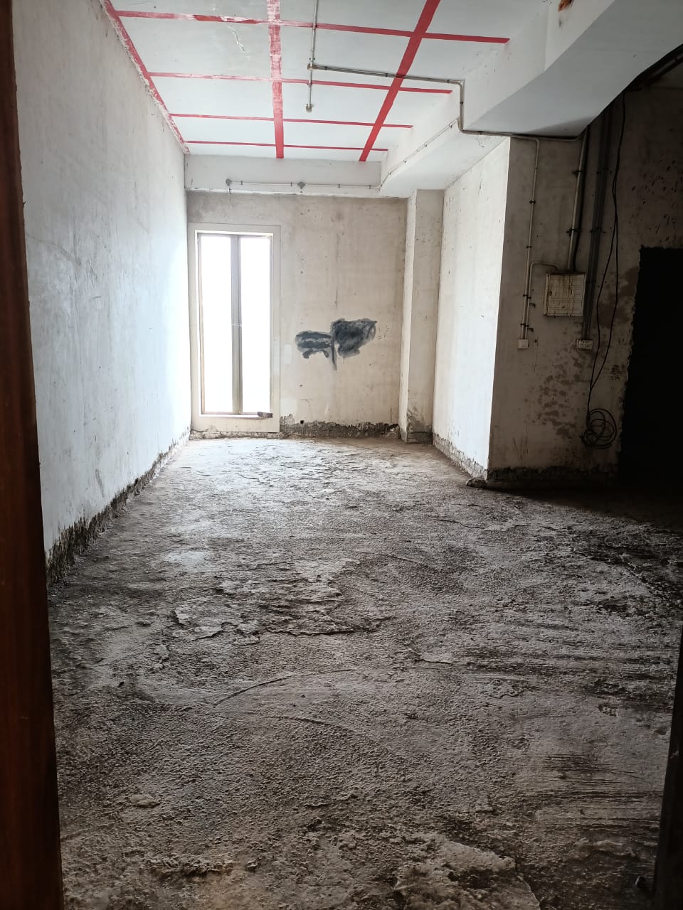 Office for Sale in S V Road Mumbai