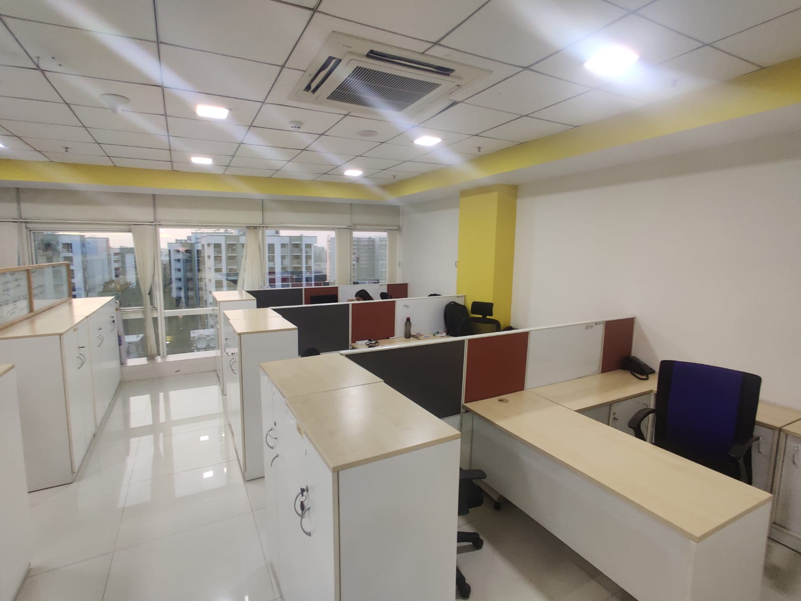 Office for Rent in N S Phadke  Road Mumbai