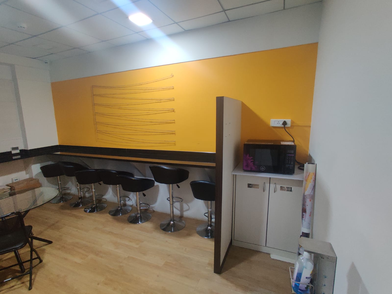 Office for Rent in N S Phadke  Road Mumbai