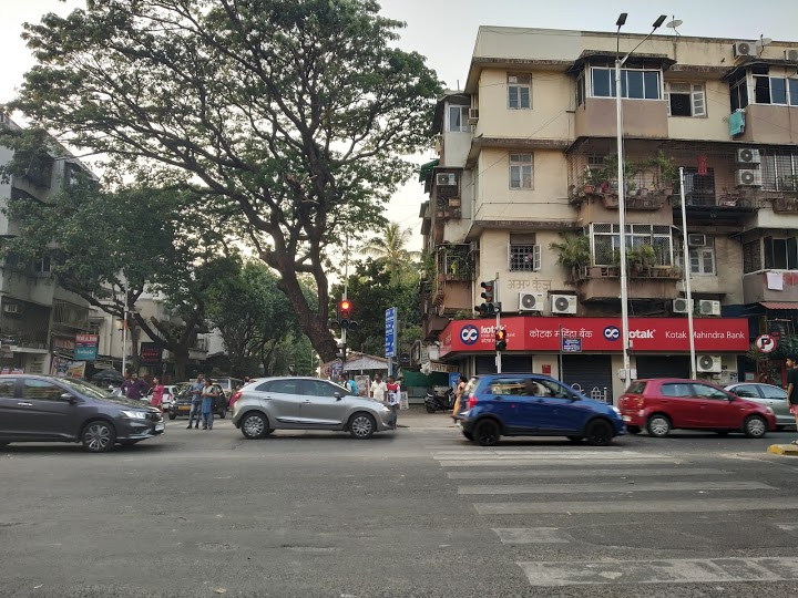 Showroom for Rent in Veer Savarkar Marg Mumbai