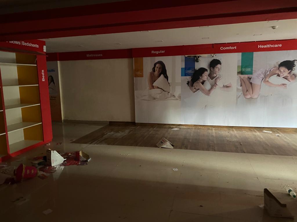 Showroom for Sale in Khar West Mumbai