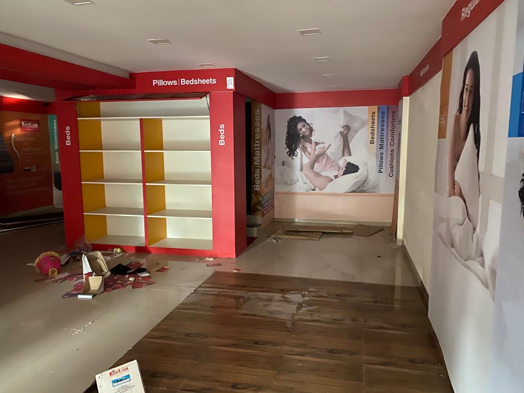 Showroom for Sale in Khar West Mumbai