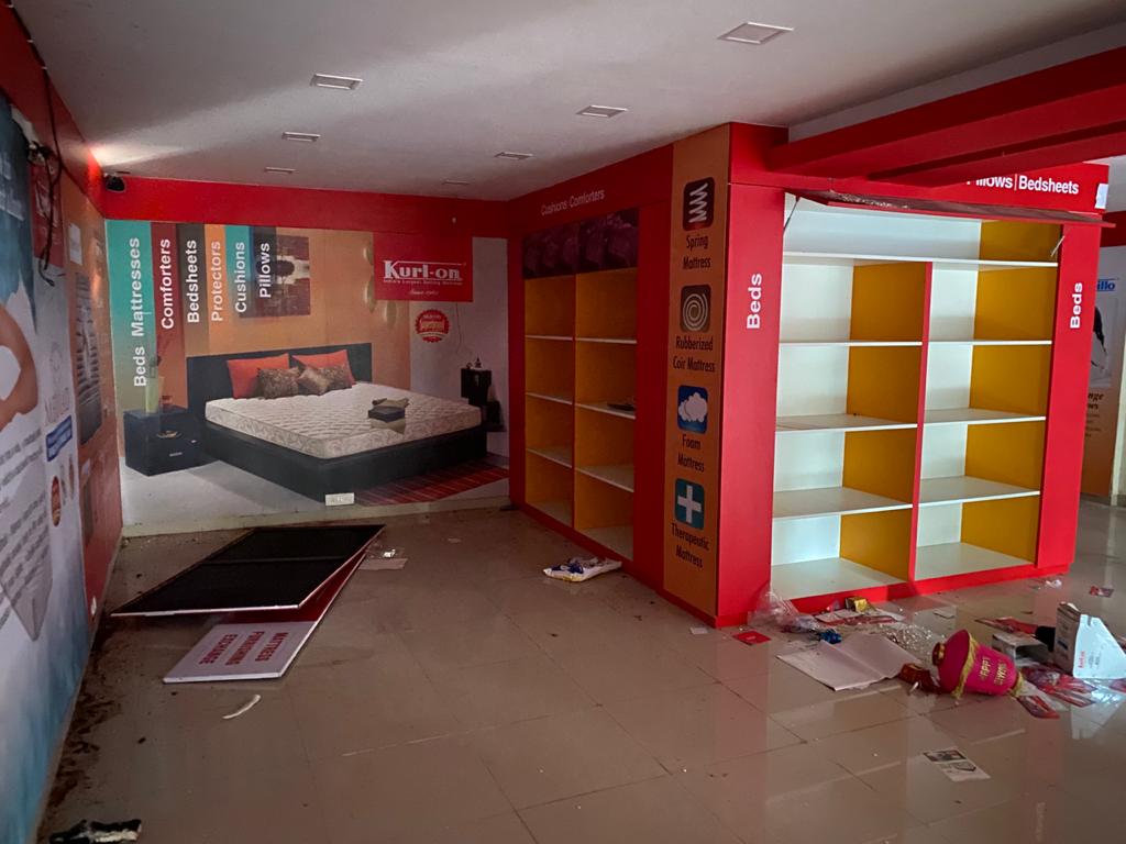 Showroom for Sale in Khar West Mumbai