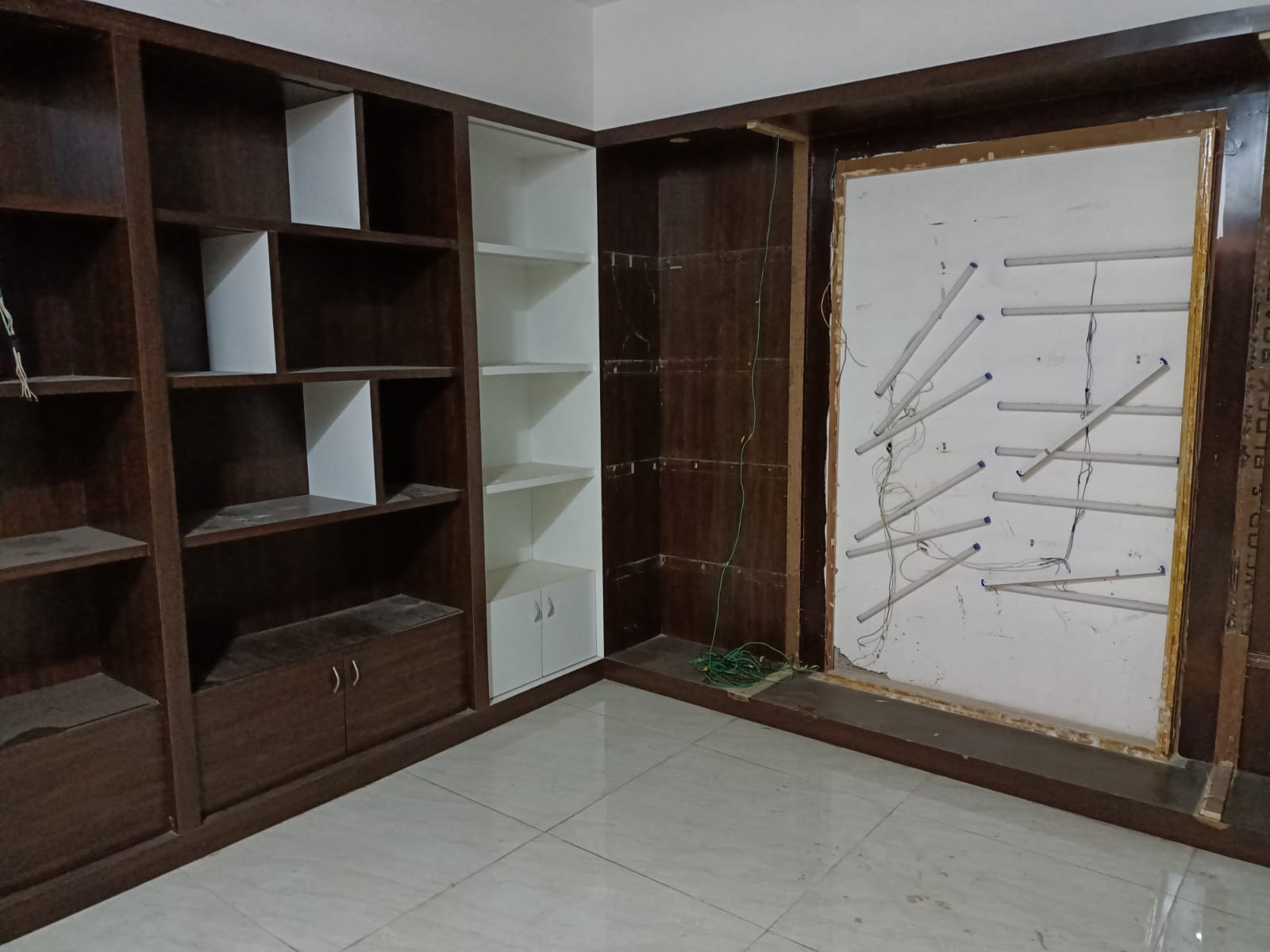 Showroom for Rent in Bandra West Mumbai