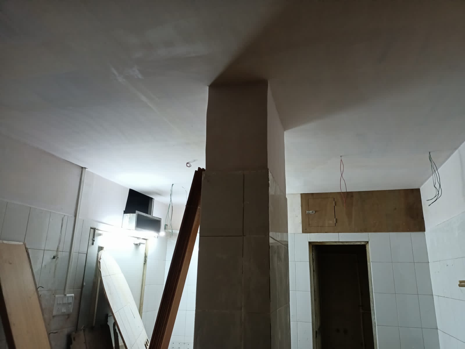 Shop for Rent in Bandra West Mumbai