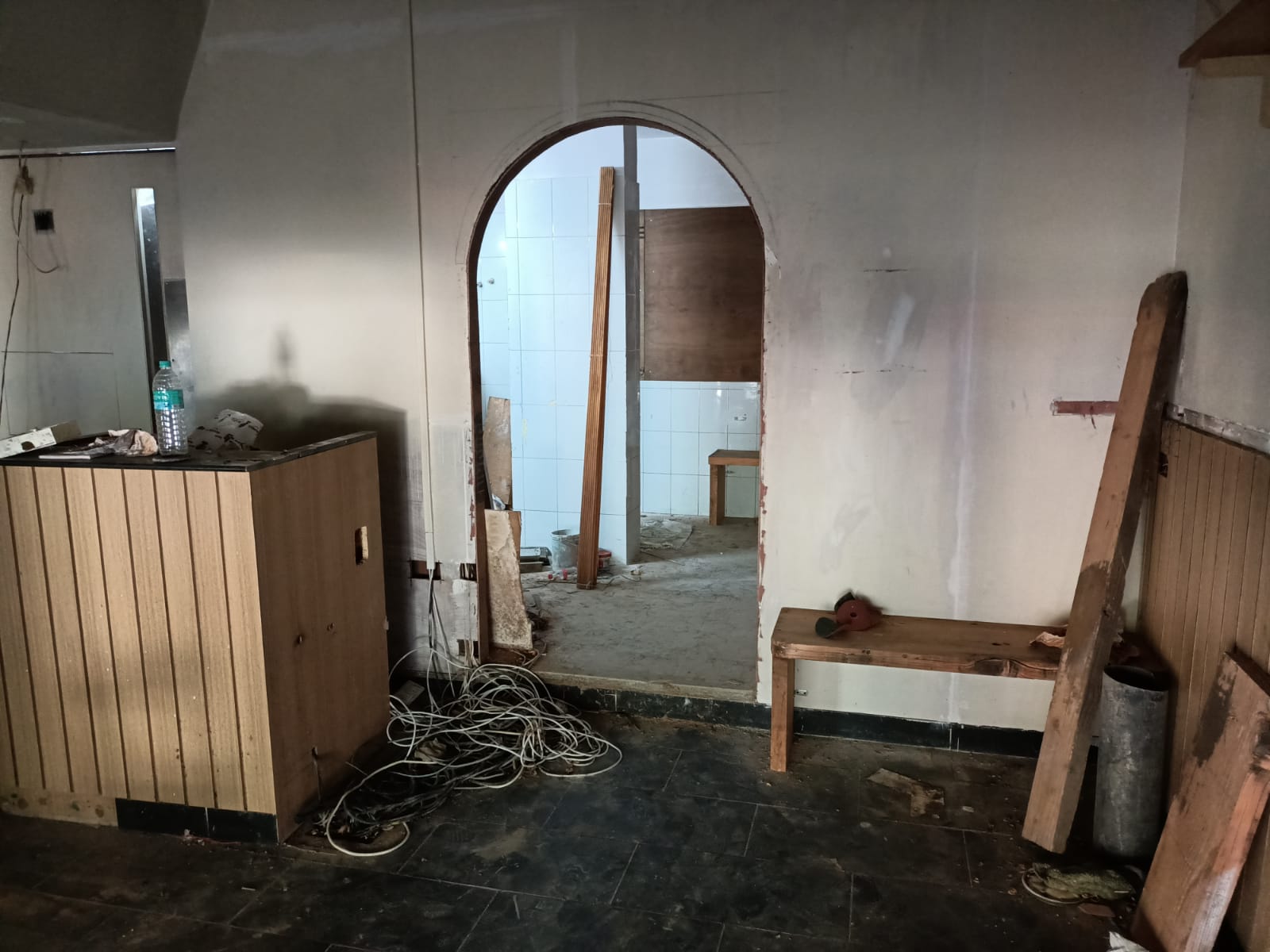 Shop for Rent in Bandra West Mumbai