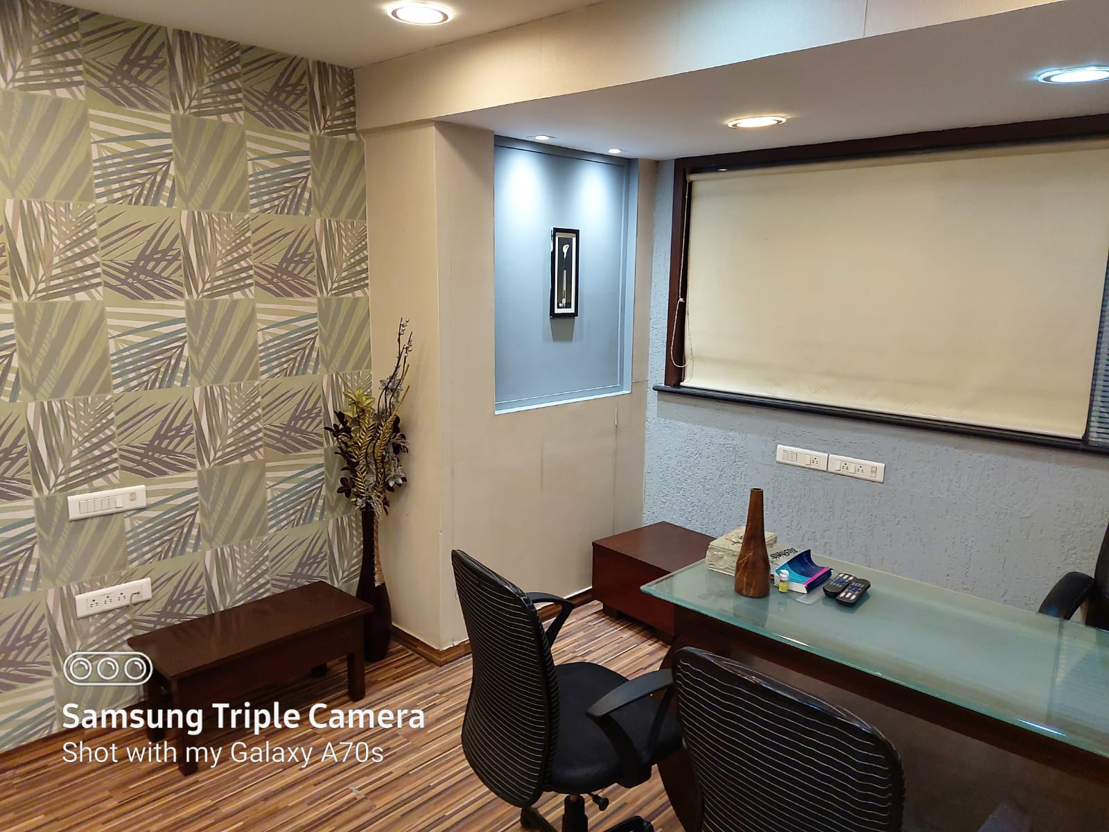 Office for Rent in Linking  Road Mumbai