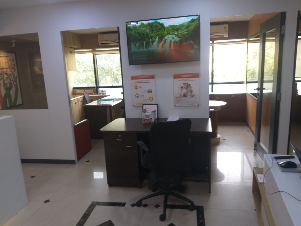 Office for Sale in Hill Road Mumbai