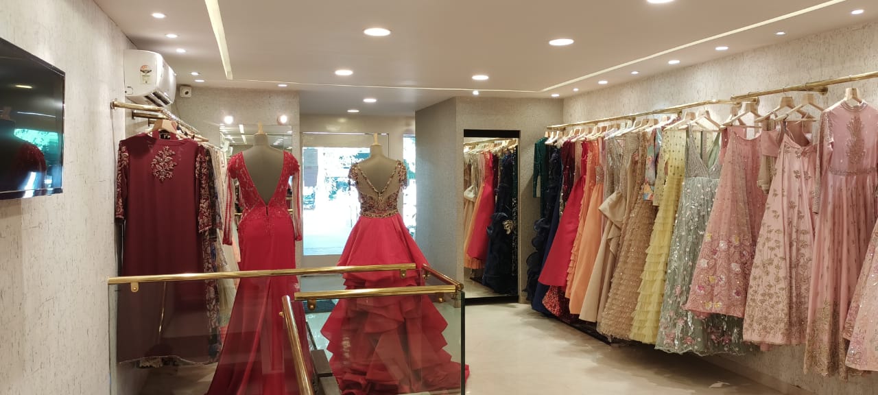 Showroom for Rent in Santacruz West Mumbai