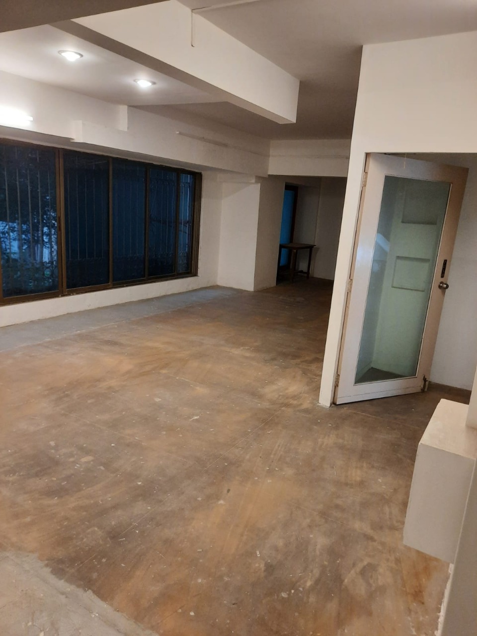 Office for Rent in S V Road Mumbai