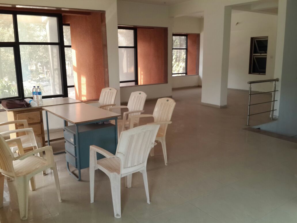 Showroom for Rent in 11 Road Mumbai