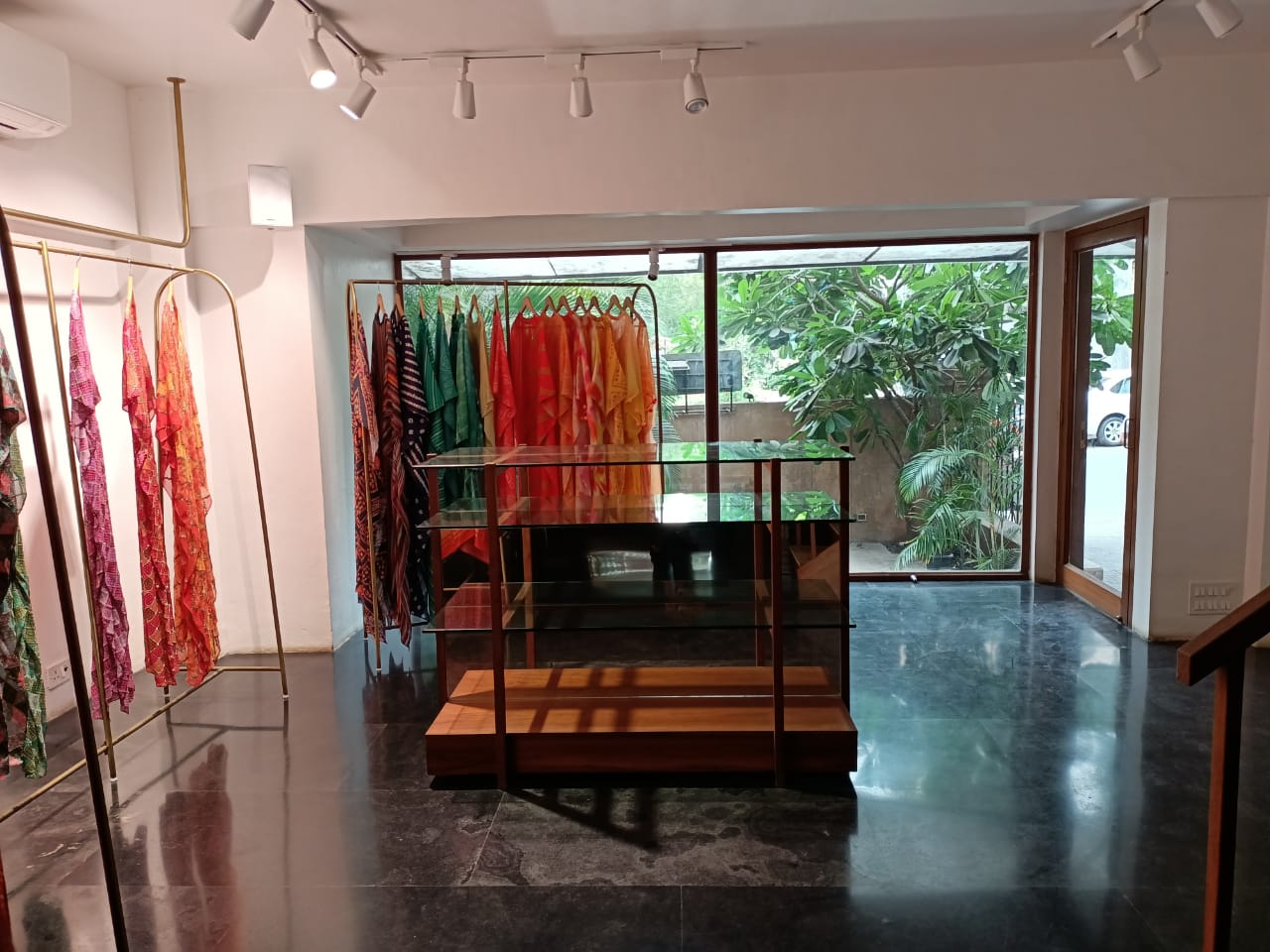 Showroom for Sale in Bandra West Mumbai