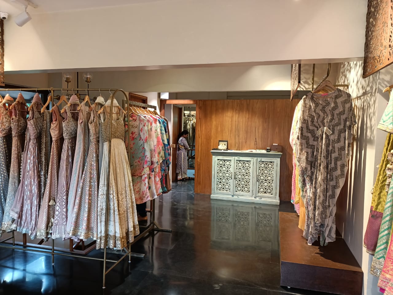Showroom for Sale in Bandra West Mumbai