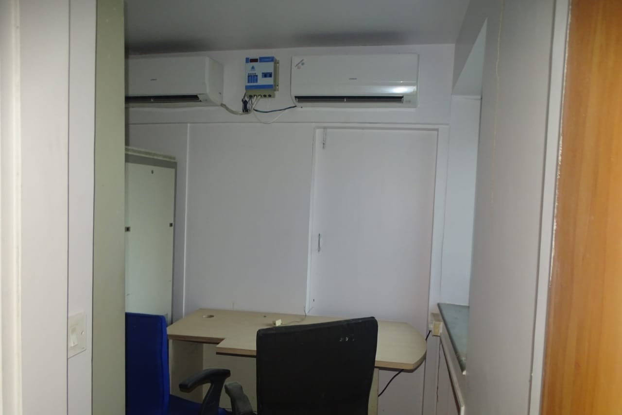 Office for Rent in Link Road Mumbai