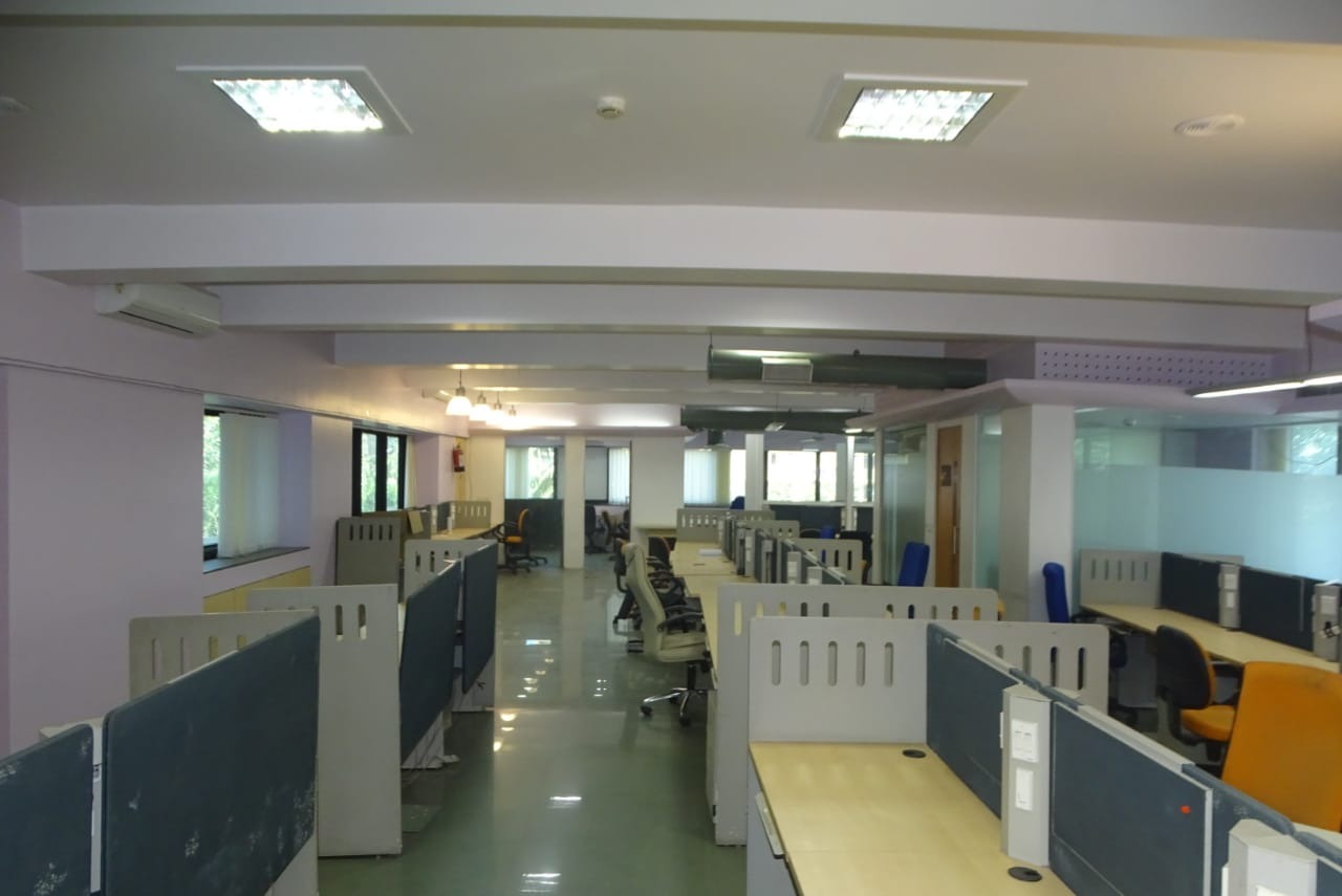 Office for Rent in Link Road Mumbai