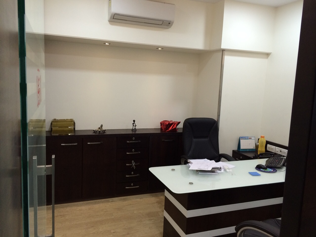 Office for Rent in L B S Marg Mumbai