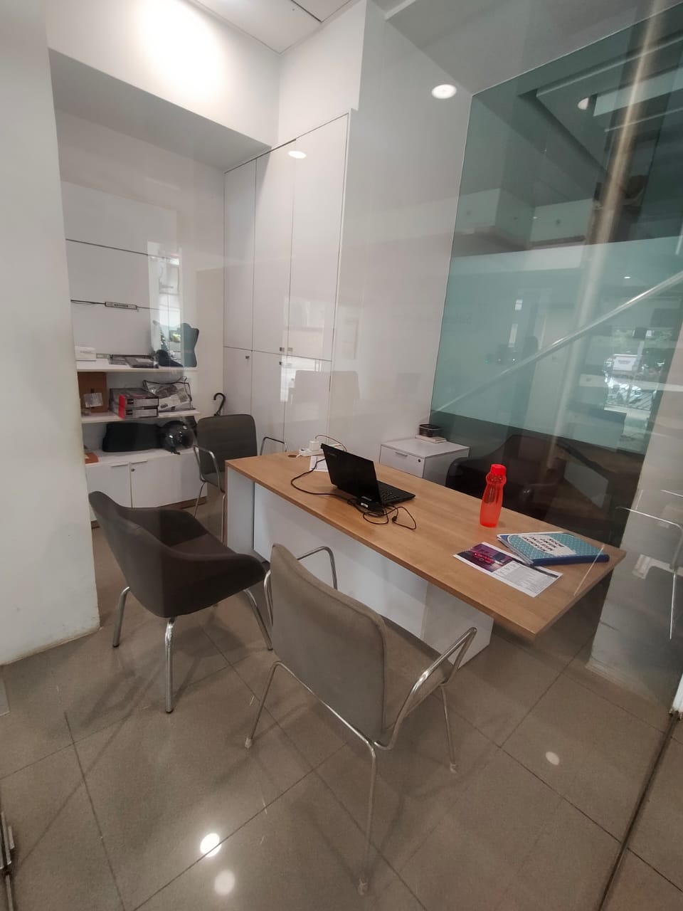 Showroom for Rent in Andheri West Mumbai