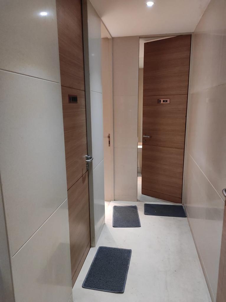 Office for Rent in N M Joshi Marg Mumbai