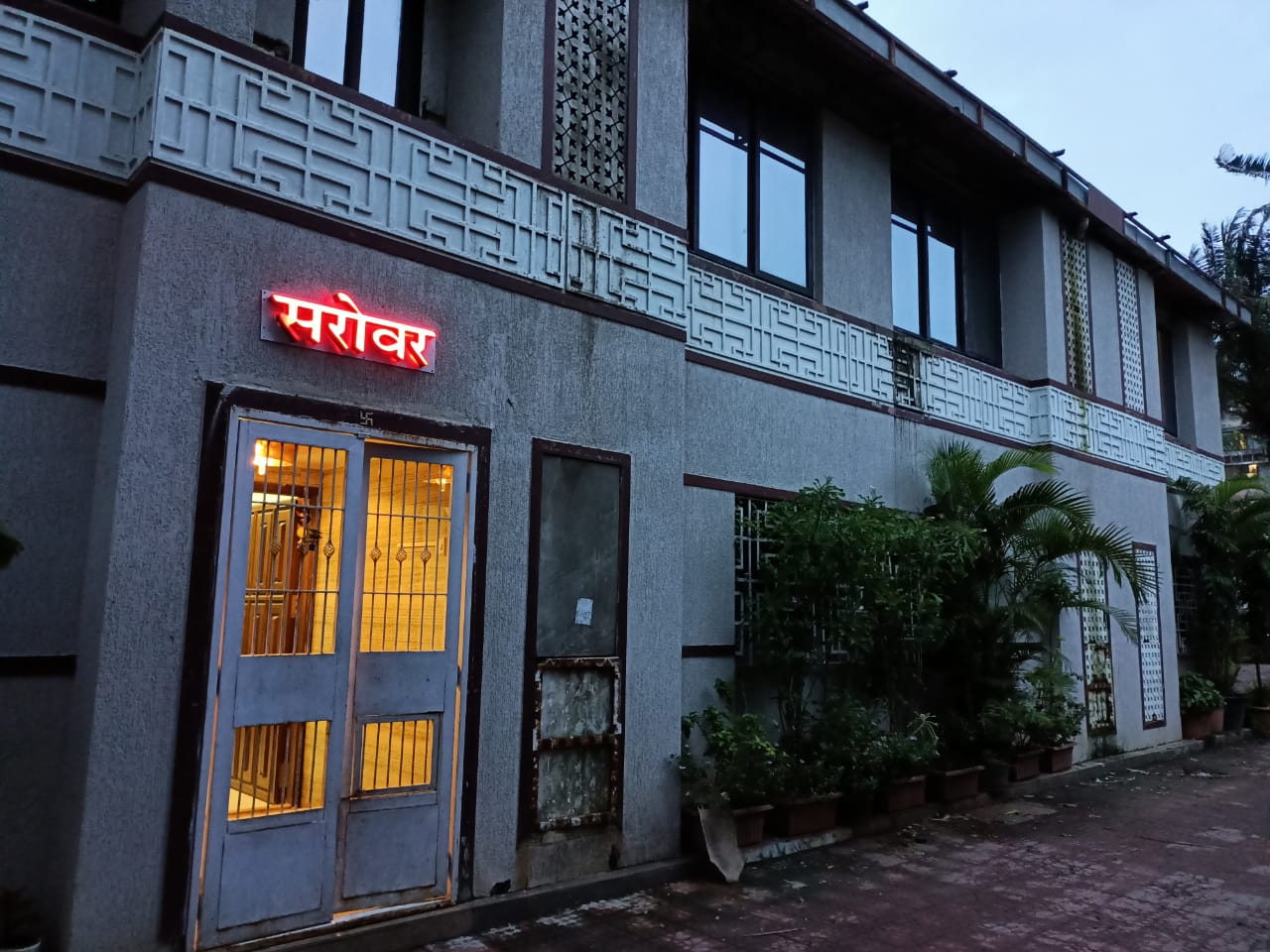 Hotel/Resort for Rent in Juhu Church Road Mumbai