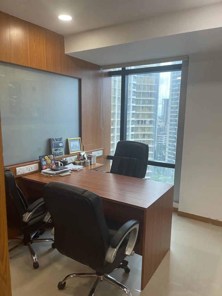 Office for Rent in Veera Desai  Road Mumbai
