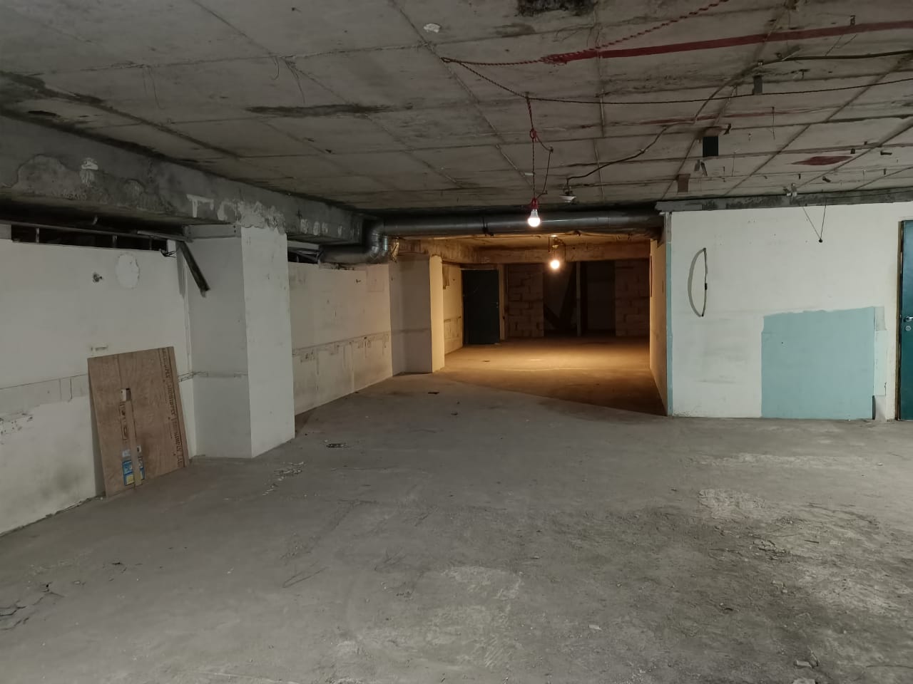 Office for Rent in Off Link Road Mumbai