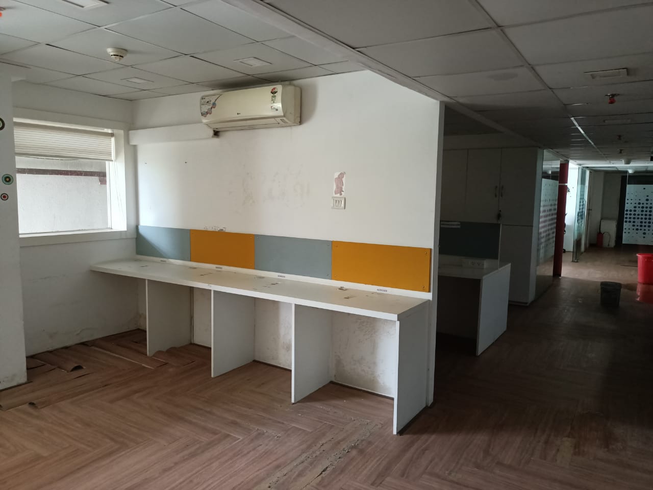 Office for Rent in Off Link Road Mumbai