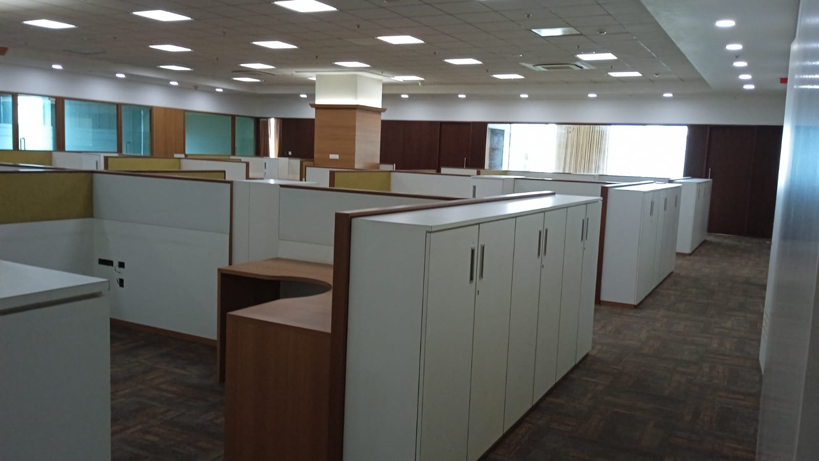 Office for Sale in S B Marg Mumbai