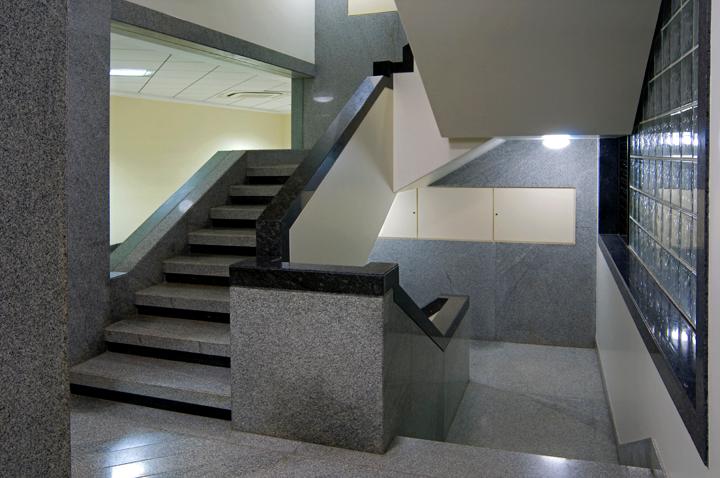 Commercial Building for Rent in Nanabhai Lane Mumbai