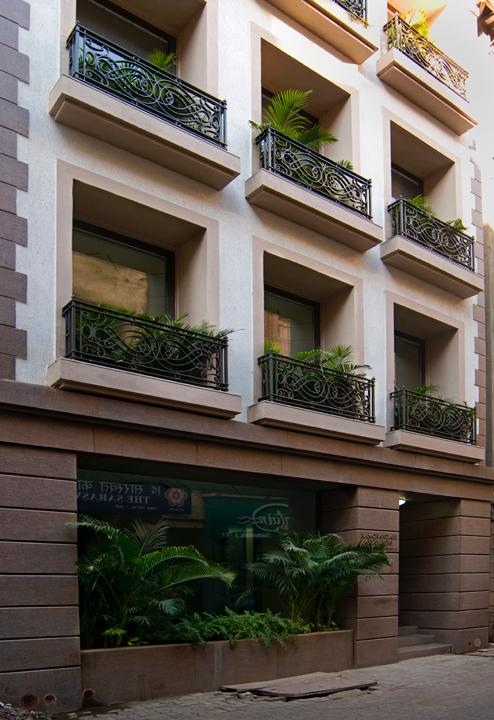 Commercial Building for Sale in Nanabhai Lane Mumbai