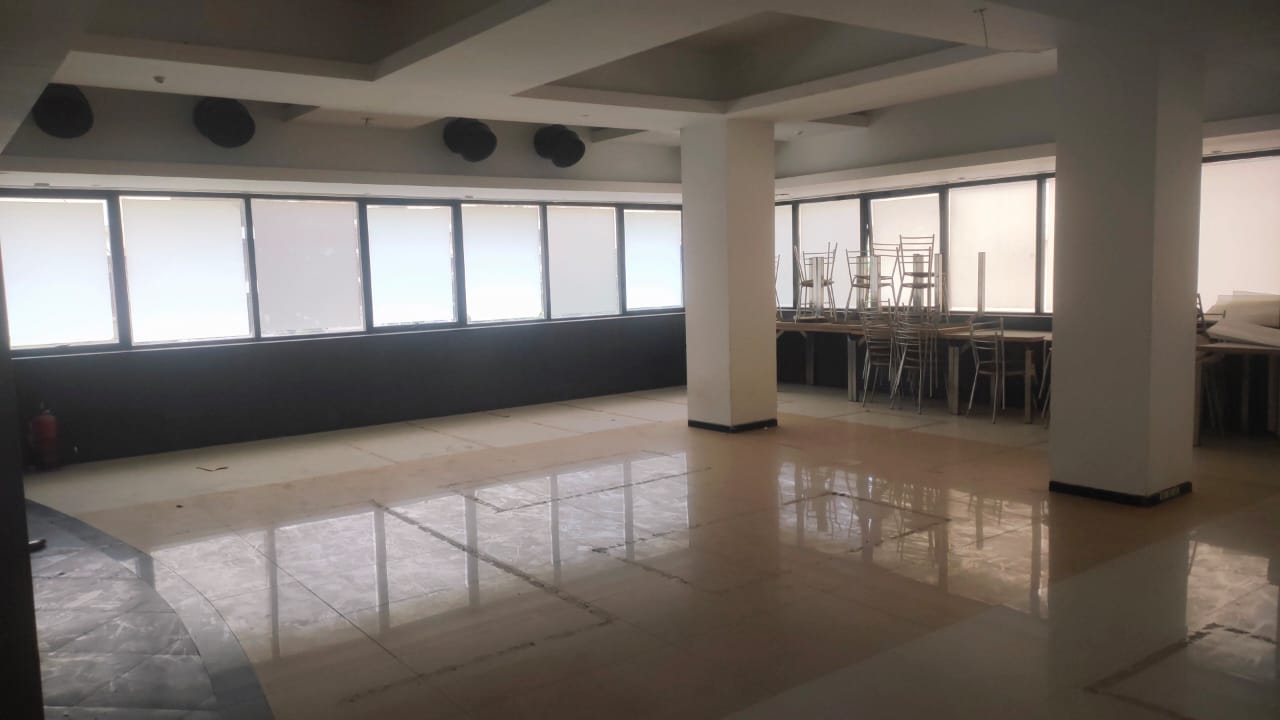Office for Rent in Off Turner  Road Mumbai