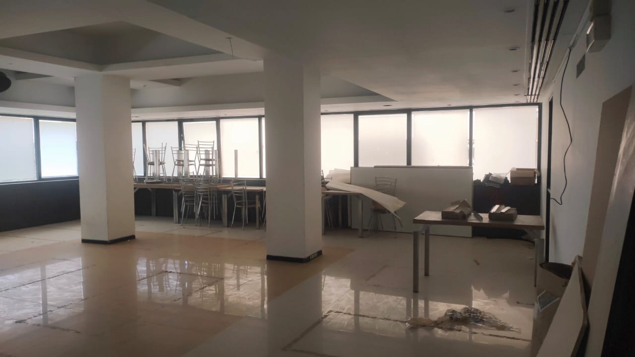 Office for Rent in Off Turner  Road Mumbai