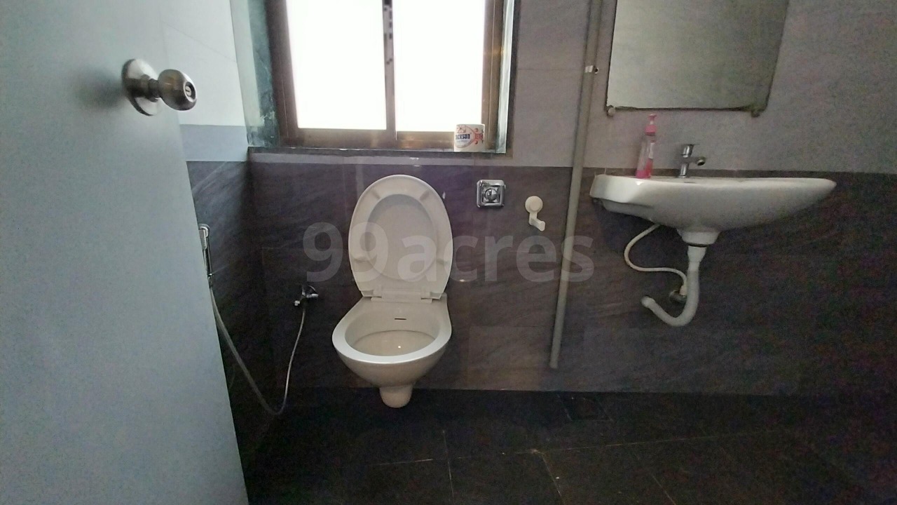 Office for Rent in Appasaheb Marathe Marg Mumbai