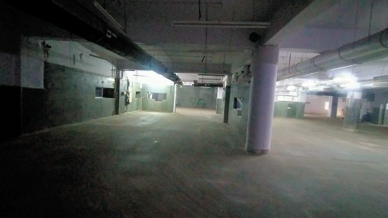 Commercial Building for Rent in Off  Link Road Mumbai