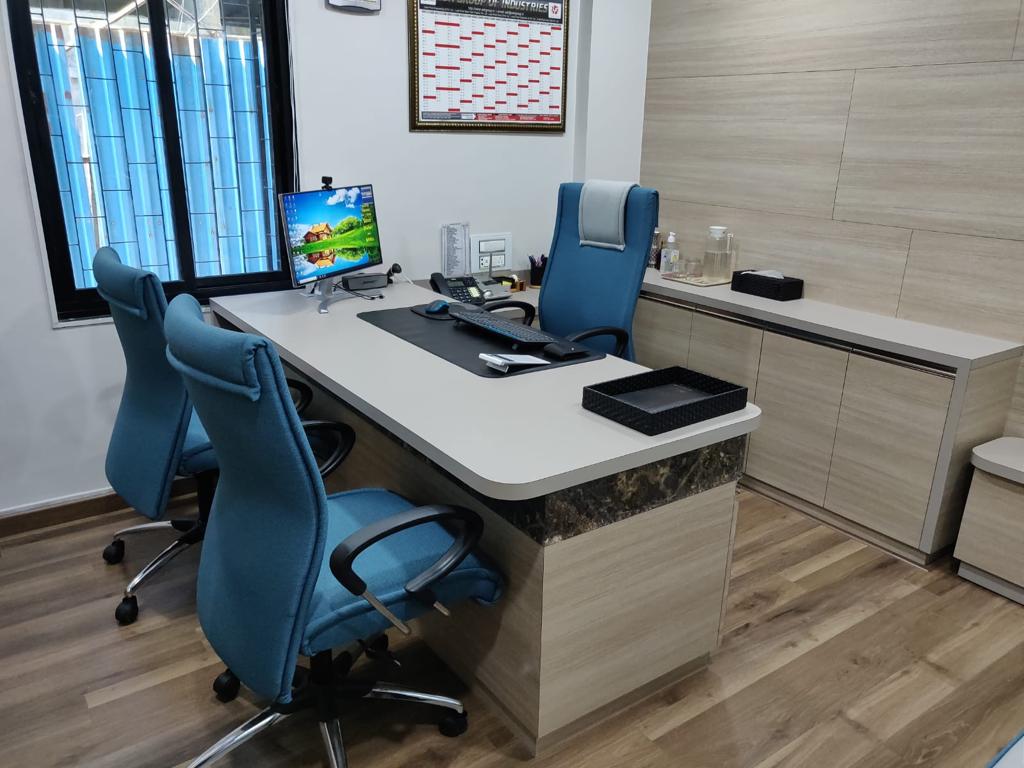 Showroom for Rent in S V Road Mumbai