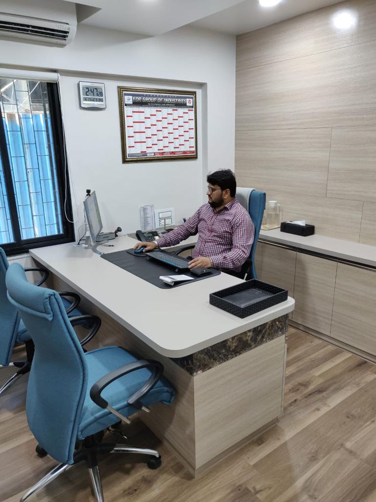 Showroom for Rent in S V Road Mumbai