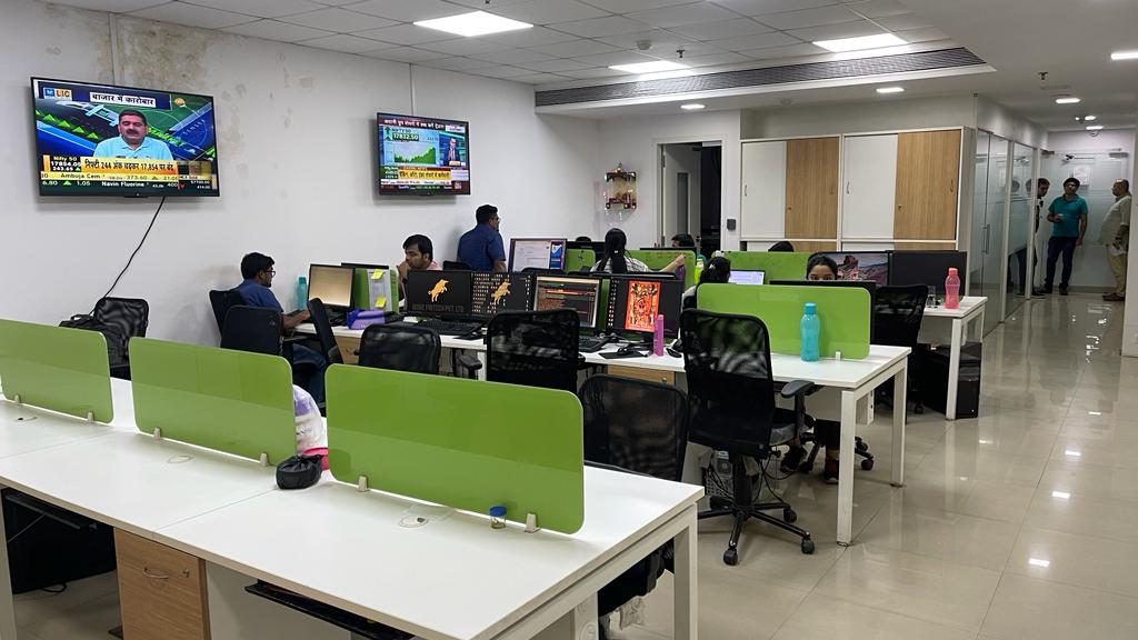 Office for Rent in L B S Road Mumbai